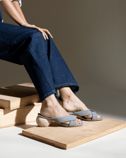 KIRA HEELED SANDAL GREY SUEDE