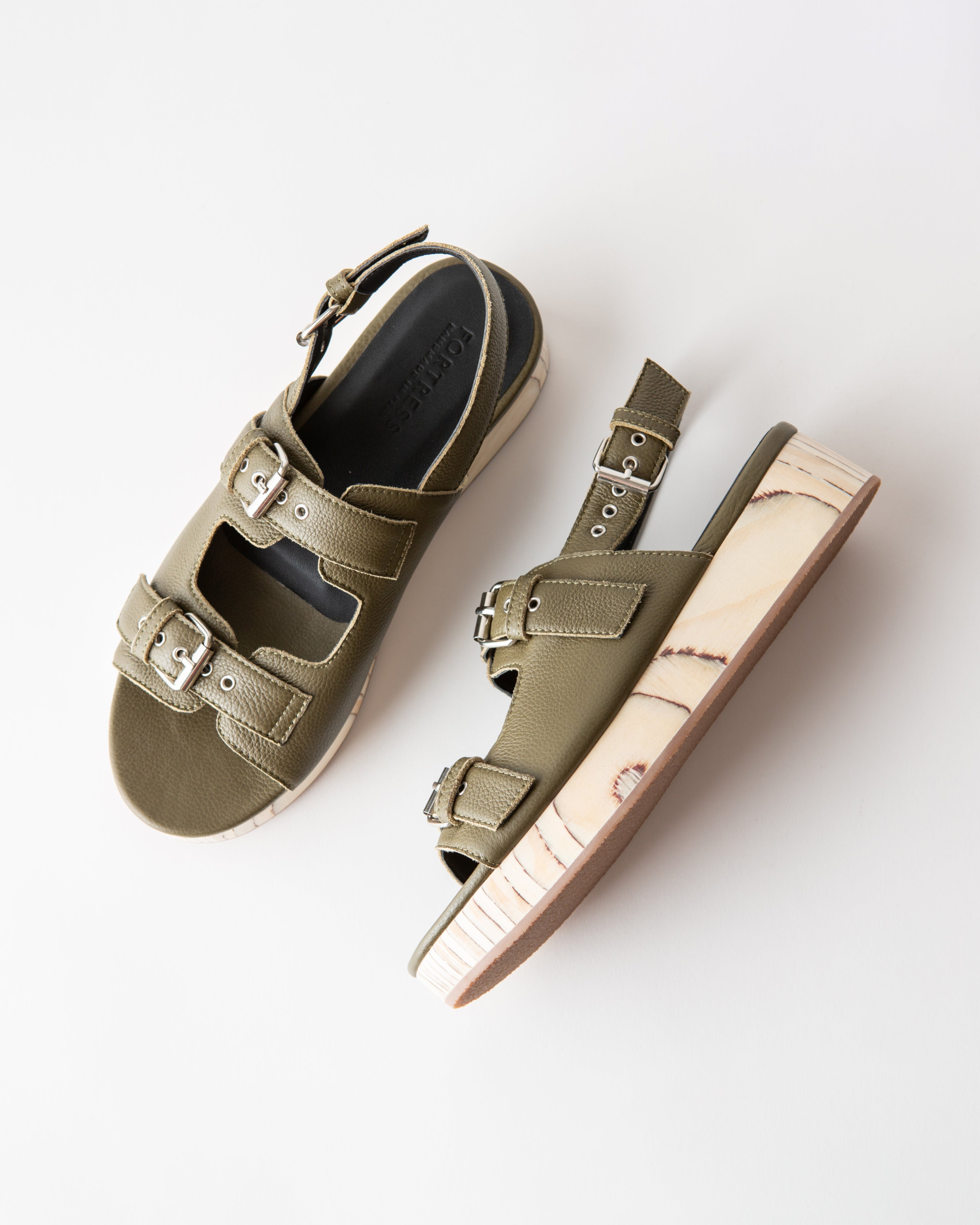 LEJA FLATFORM SANDAL CACTUS GRAINED NAPPA