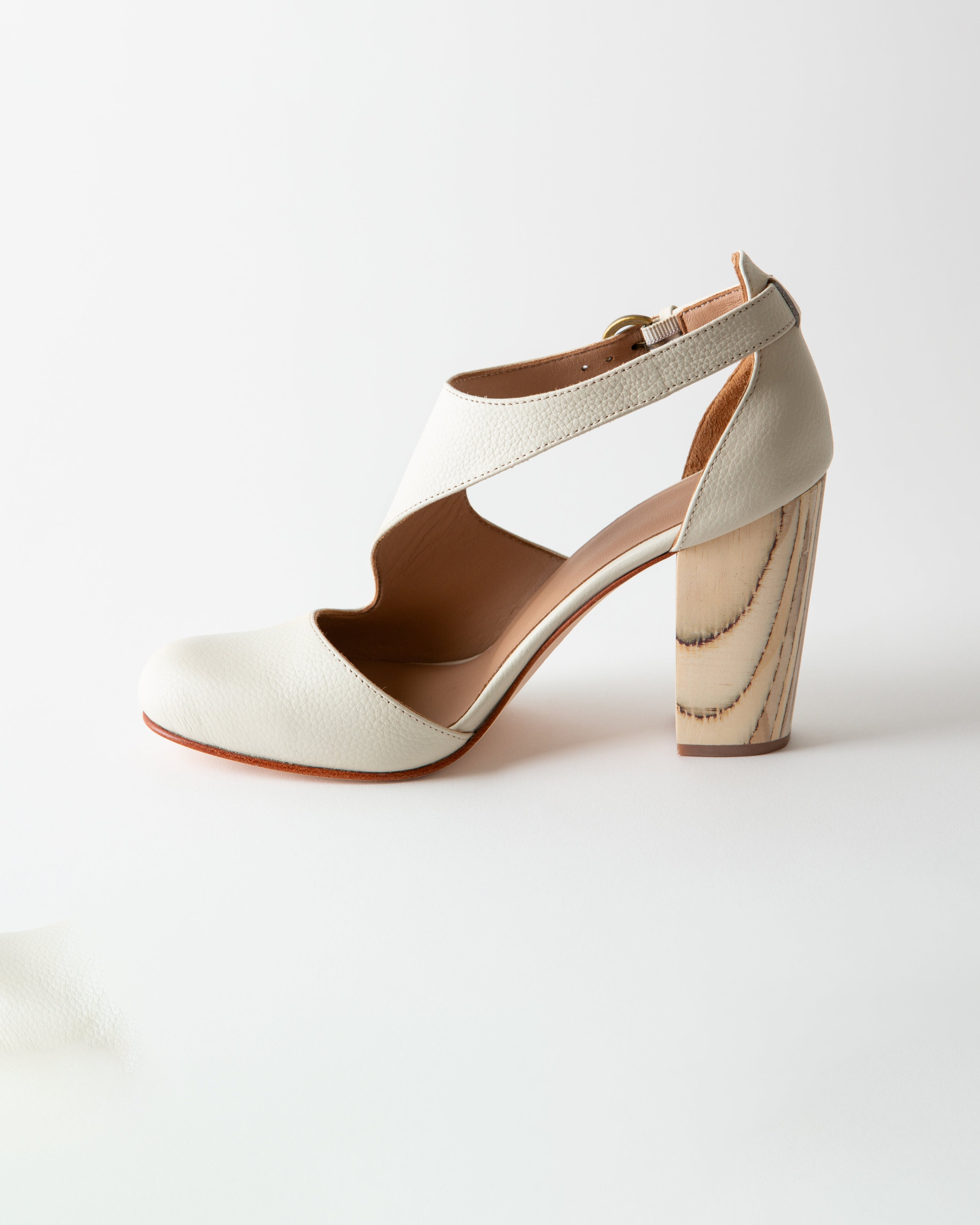 LUNA NAYA BLOCK HEEL GRAINED IVORY NAPPA