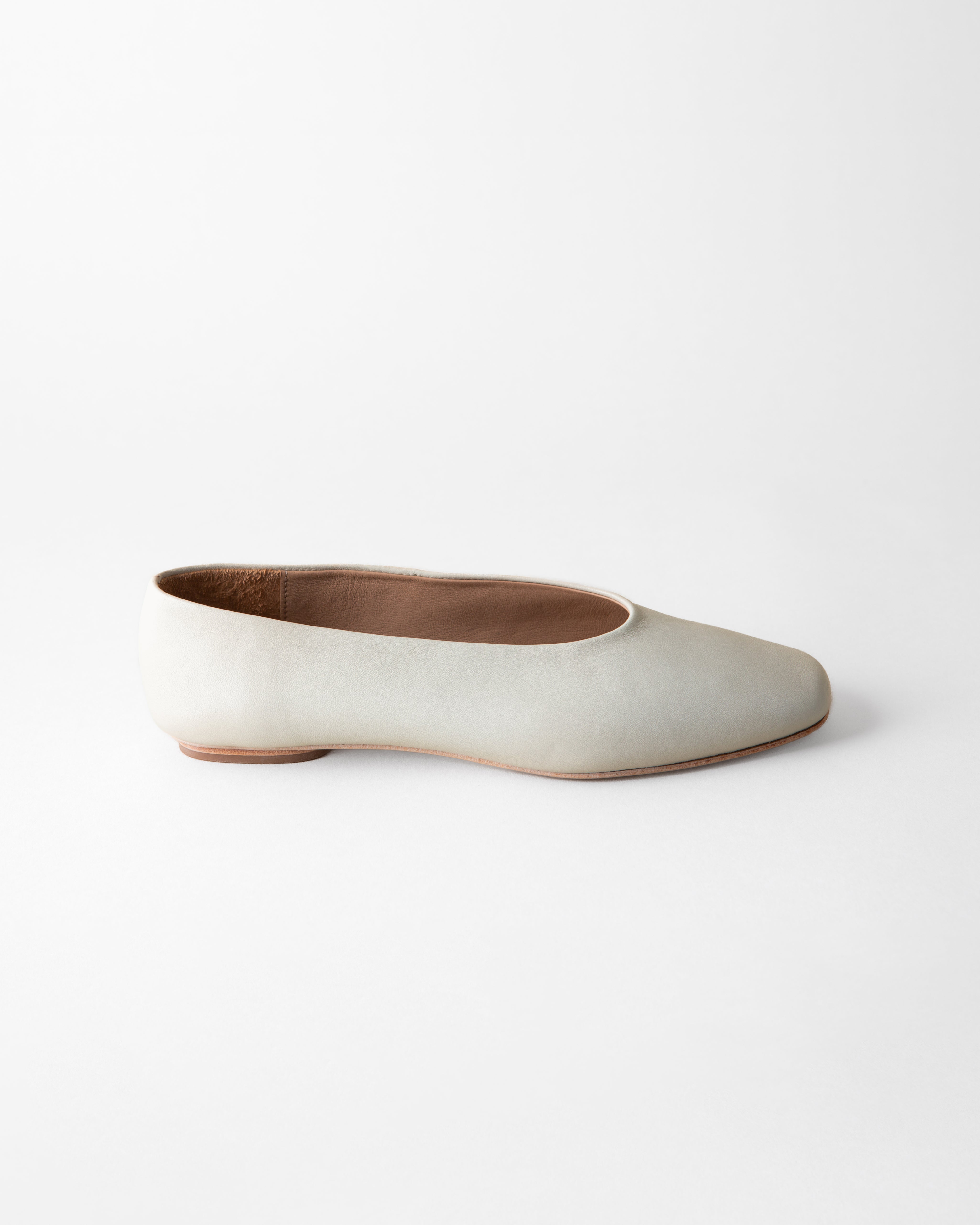 MARGAUX BALLET FLAT BONE NAPPA