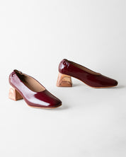 MIMI BLOCK HEEL PUMP VINO CRINKLE PATENT