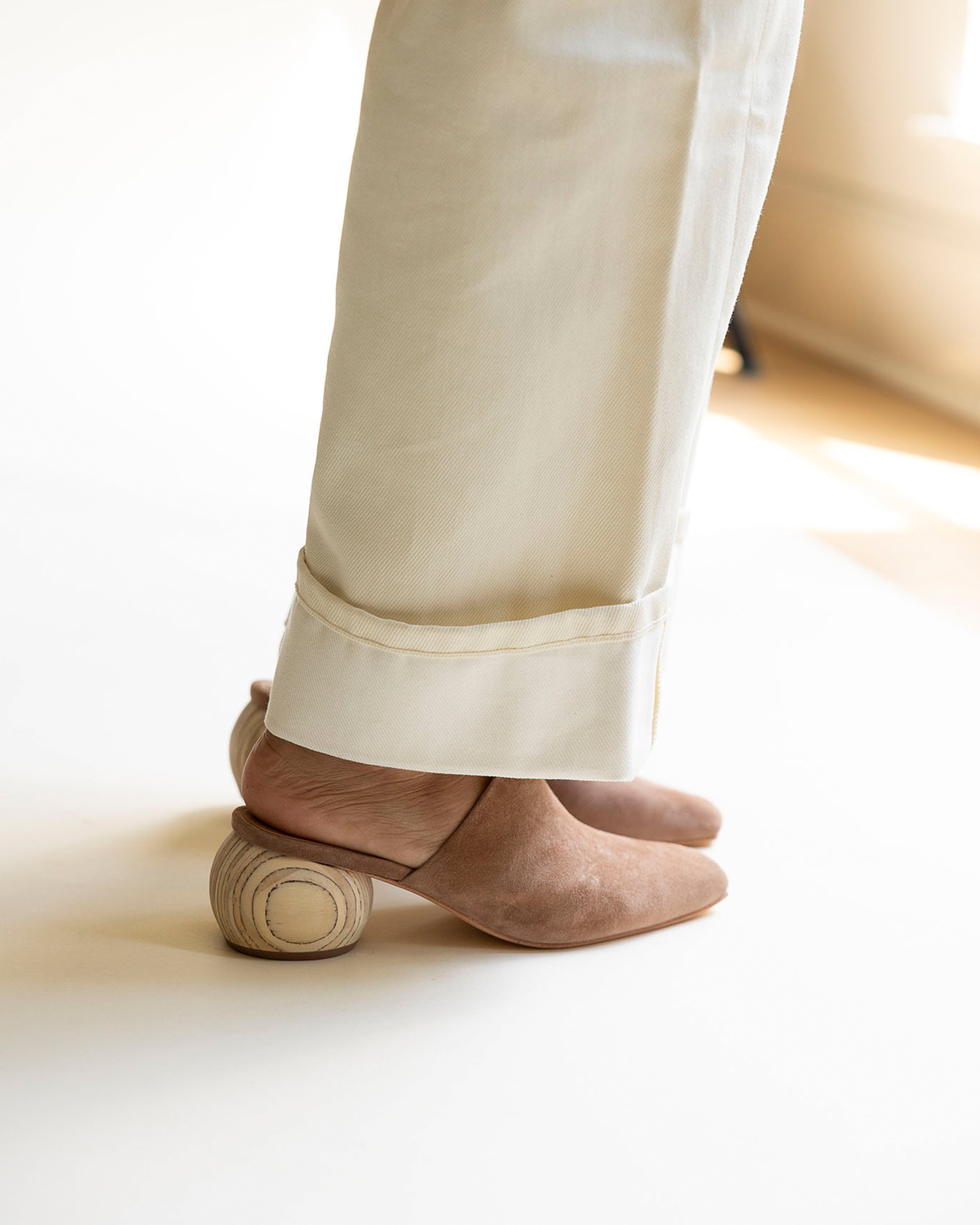 MINA MULE LATTE SUEDE