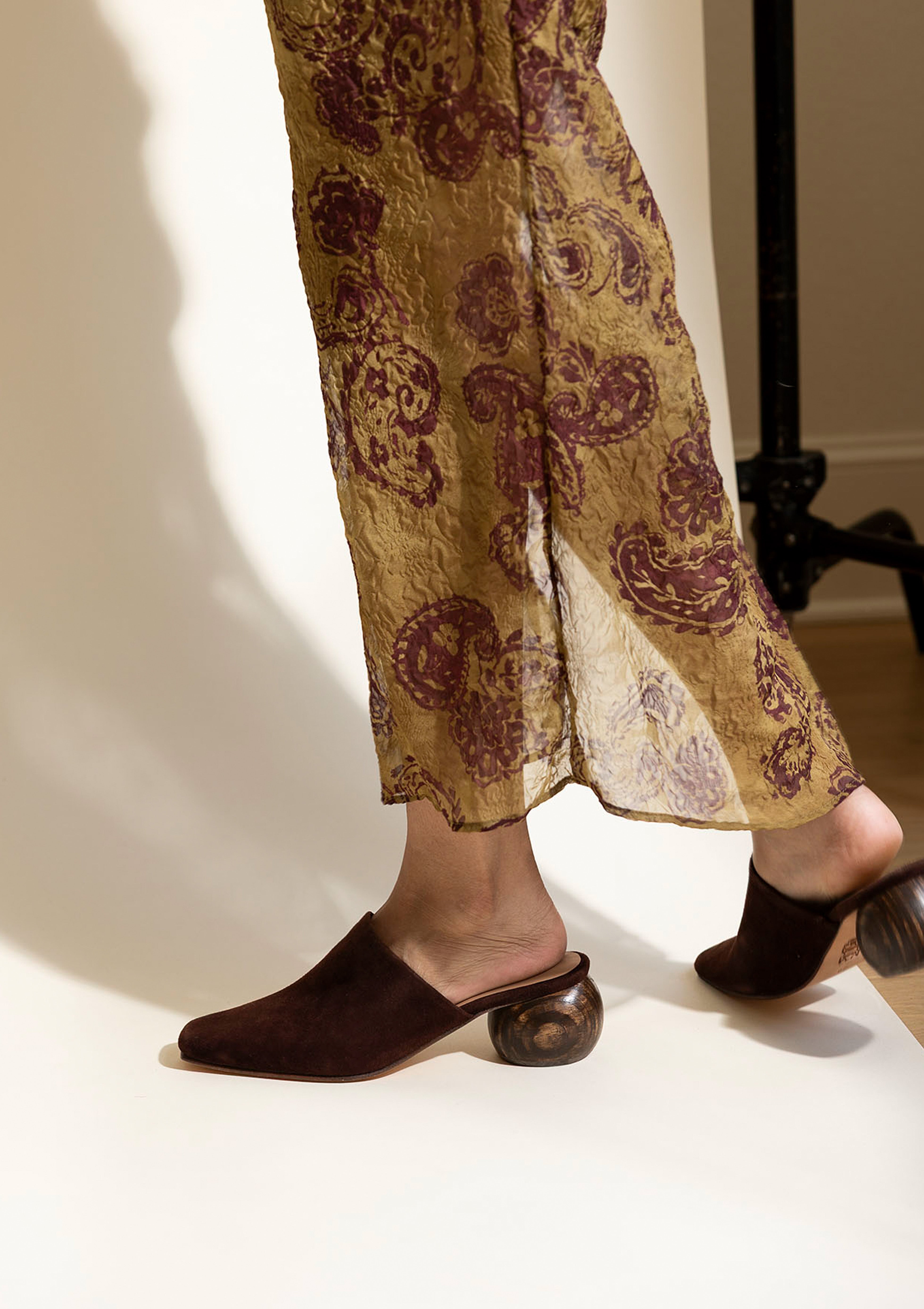MINA MULE CHOCOLATE SUEDE