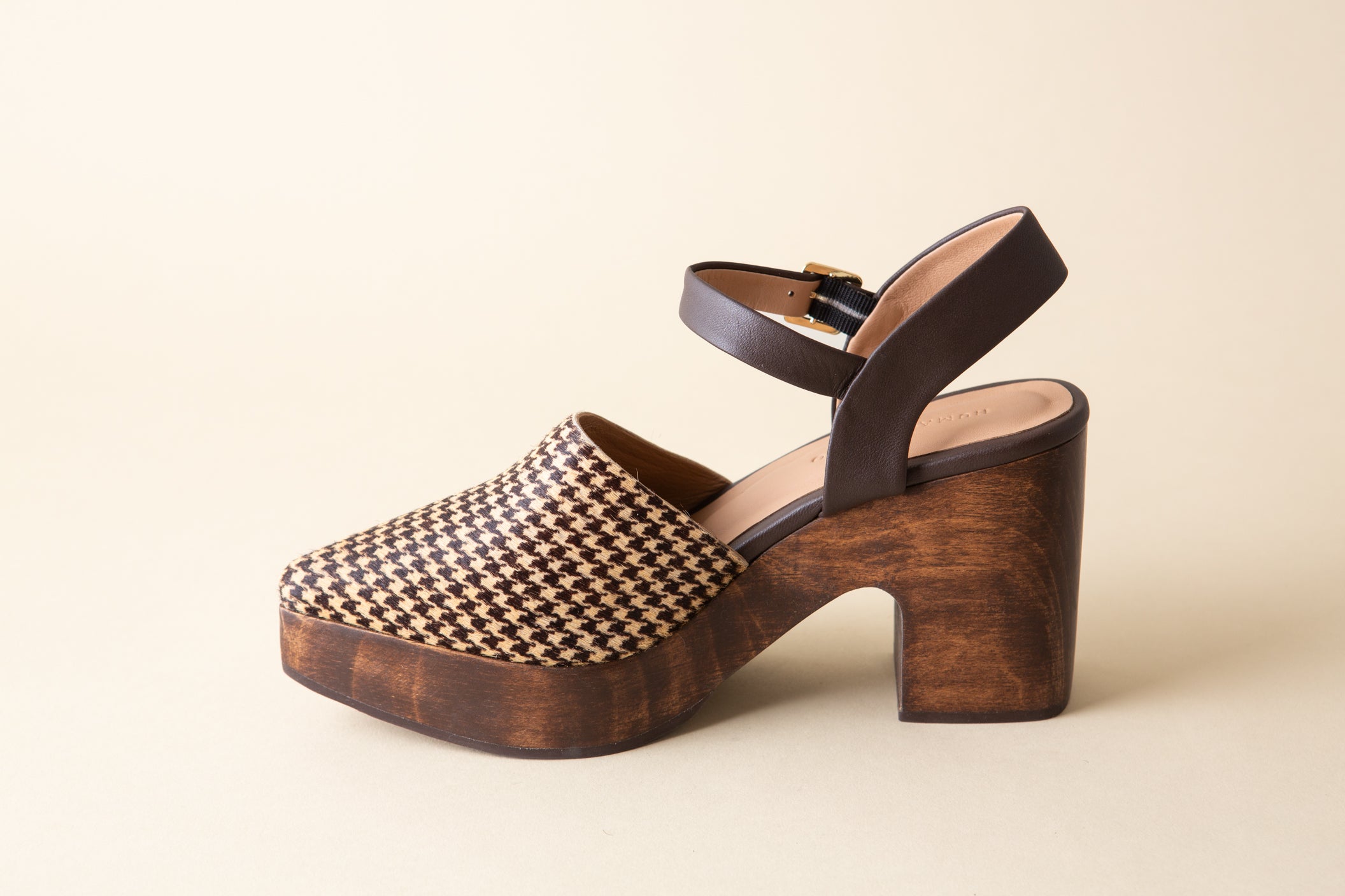 Pearl Chocolate Tweed Calf Clog Huma Blanco