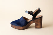 Pearl Navy Calf Clog Huma Blanco