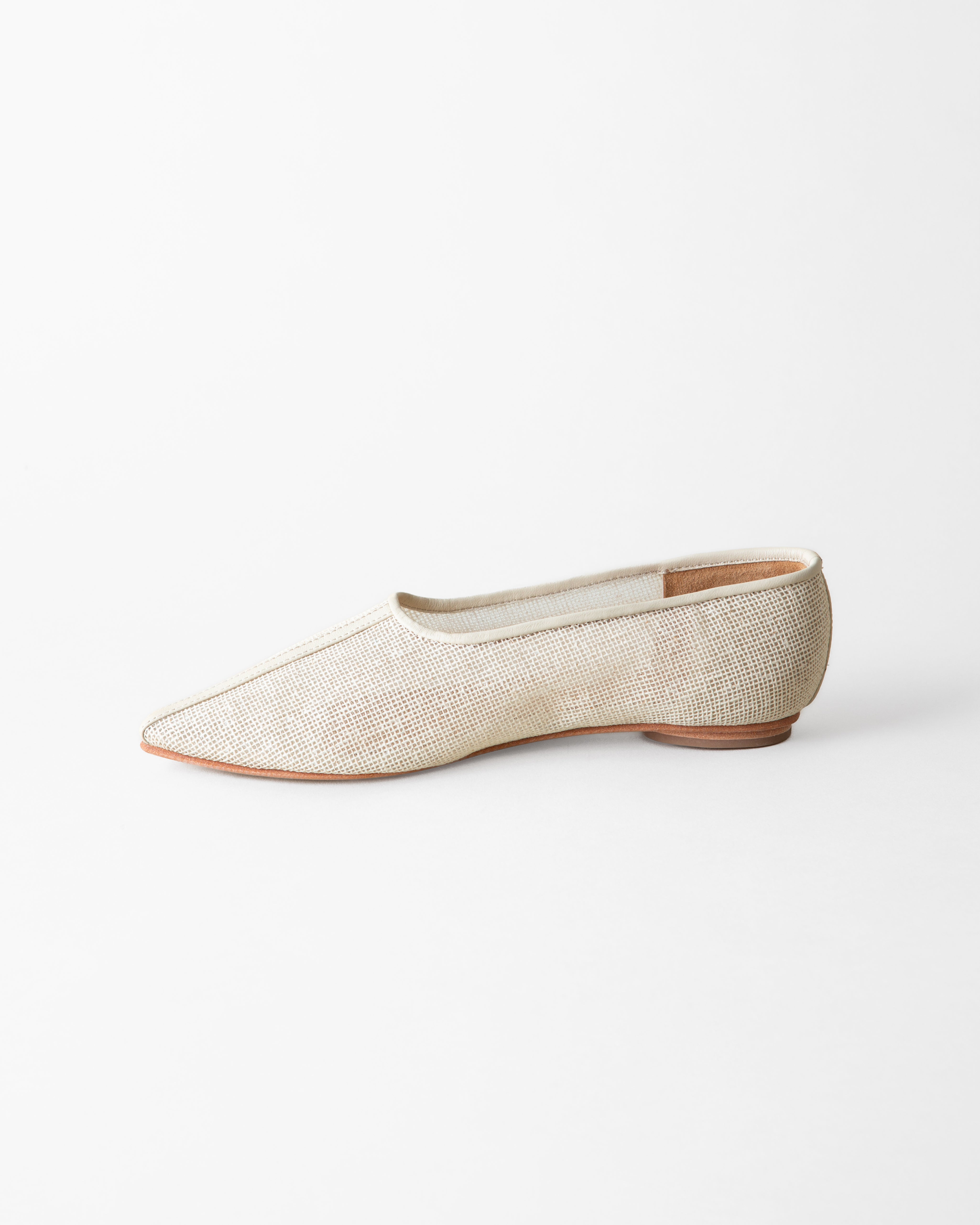 ZELDA POINTED TOE FLAT NATURAL JUTE
