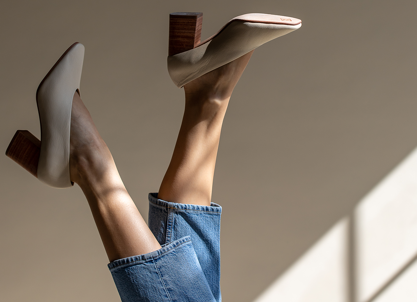 allshoesmob_92a114f1-cda7-4d38-b820-ca525051dd14.png